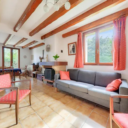 Holiday home Maison Pour 8 Avec Jardin Entre Plages Et Golfe *
